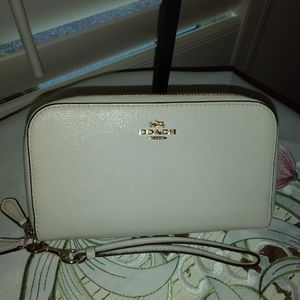 Coach cream 2 zippered wallet